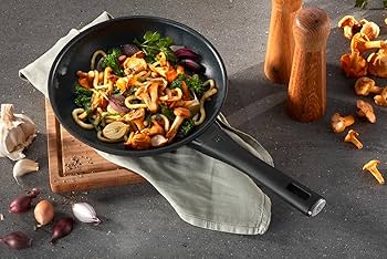 ZWILLING Shine Fry pan, 28 cm | round | aluminium | 65508-280-0 - Image 2