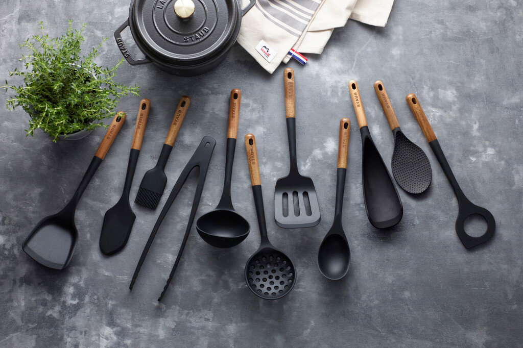 Staub Soup ladle black |silicone| 40503-104-0/1003592 - Image 3